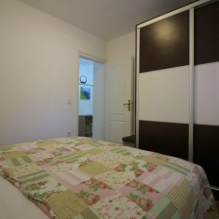 Authentisches Steinhaus Mit Garten, Grill, Spielplatz, Trampolin Tatil Evi *