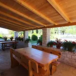 Σπίτι διακοπών Authentisches Steinhaus Mit Garten, Grill, Spielplatz, Trampolin *