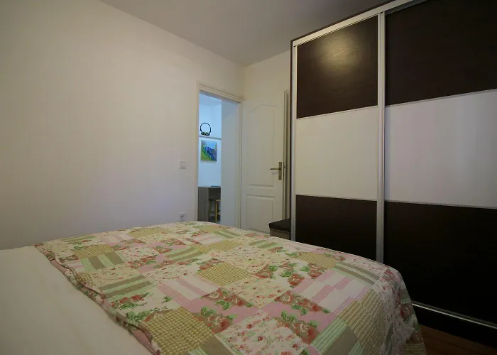 Authentisches Steinhaus Mit Garten, Grill, Spielplatz, Trampolin Holiday home *